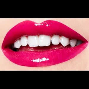 MAC VERSICOLOUR VARNISH “PLEXIPINK” BNIB 💃🥰💄